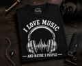 I Love Music and Maybe 3 People Retro Headphones (B&W) T-Shirt